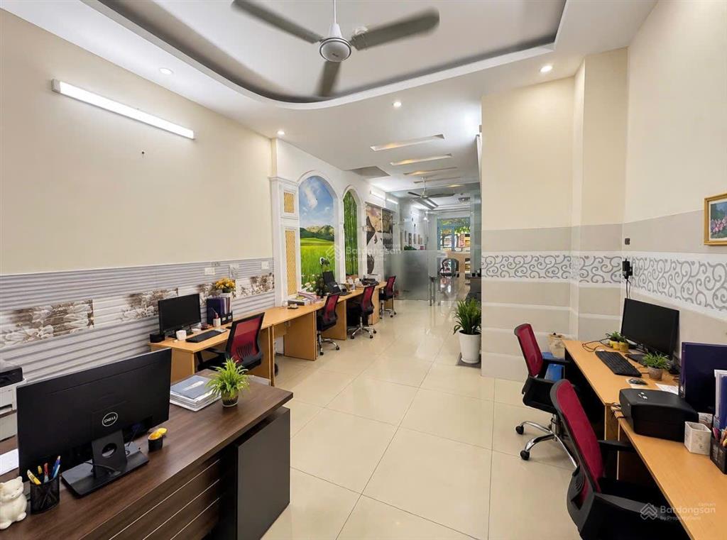 Mặt phố lõi cư xá bình thới  4.5x18m  5 tầng kinh doanh đa ngành