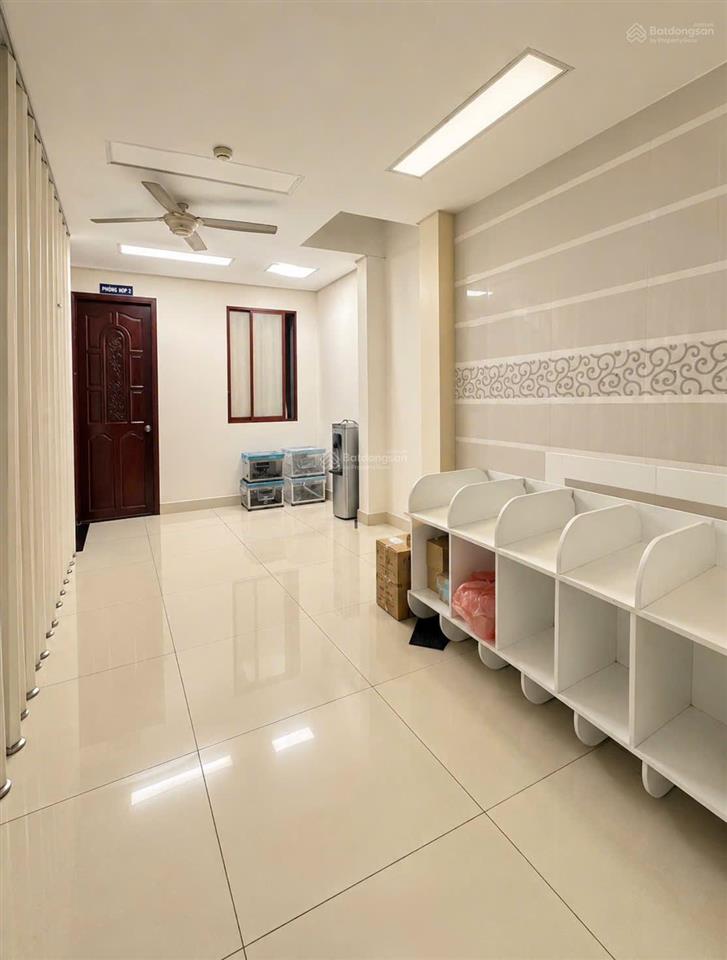 Mặt phố lõi cư xá bình thới  4.5x18m  5 tầng kinh doanh đa ngành