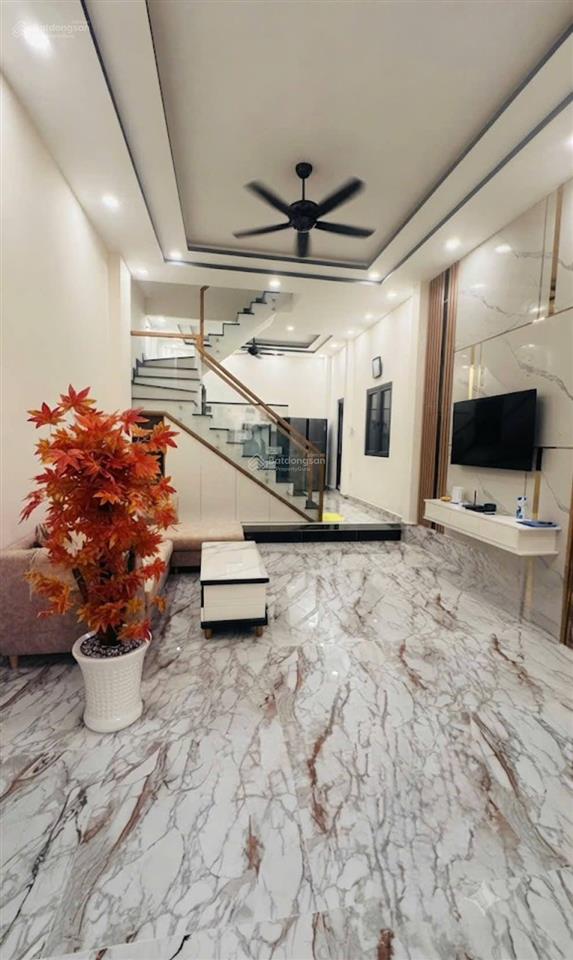 Mặt tiền khu vip k300 tân bình | nhà mới tinh 2 tầng btct | giá 9.18tỷ