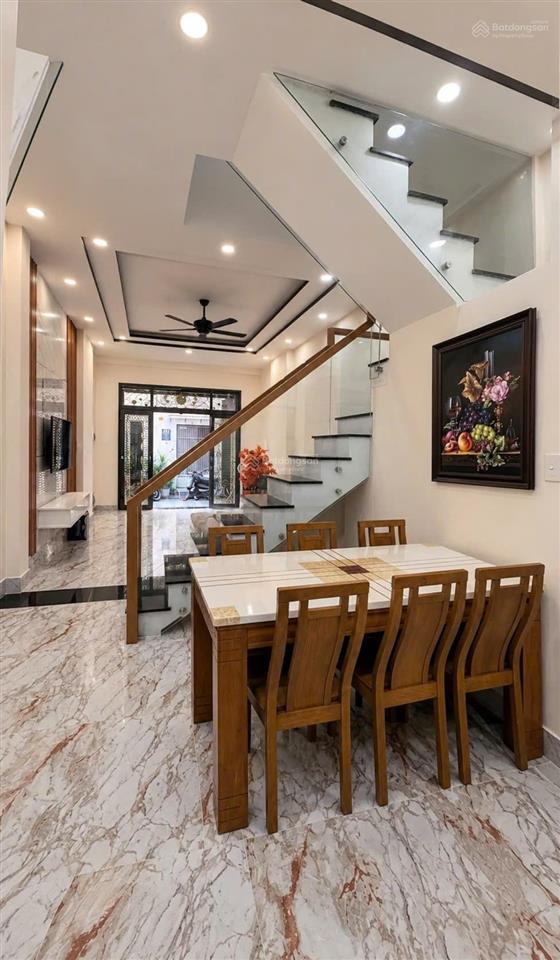 Mặt tiền khu vip k300 tân bình | nhà mới tinh 2 tầng btct | giá 9,18 tỷ