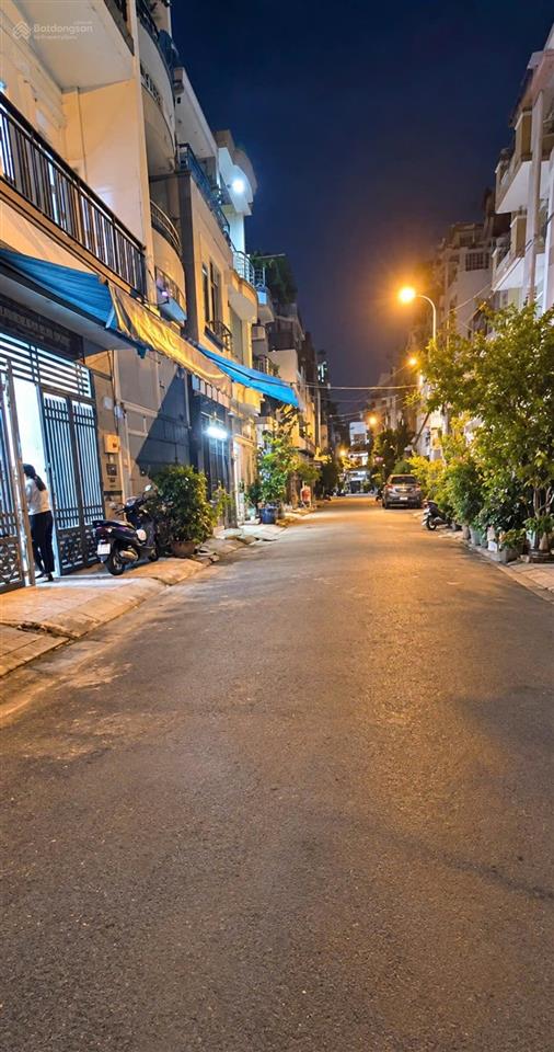 Khu phân lô nhựa 8m lạc long quân tân bình  4 tầng  4.1x19m