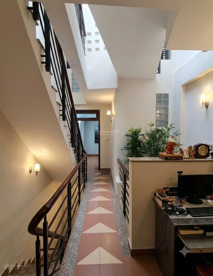 Khu phân lô nhựa 8m lạc long quân tân bình  4 tầng  4.1x19m