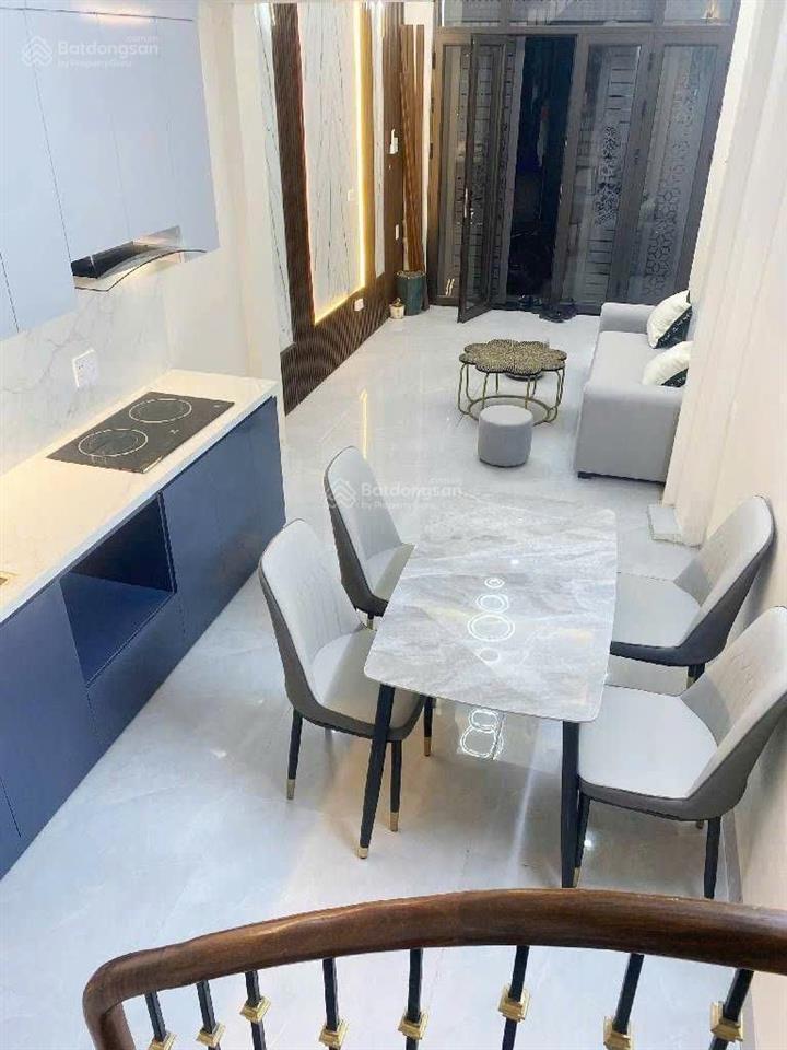 Bán nhà riêng ở bạch đằng, 8,95 tỷ, 31m2, 5pn, 4wc, hoàn kiếm, hà nội