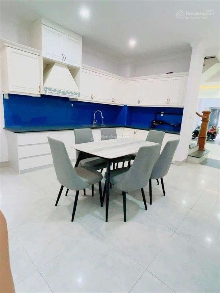 Bán nhà mới xây đường xe tải 1 trục, 4pn, ở ngay ql13 hiệp bình 100m2, 8.5 tỷ sát bình thạnh