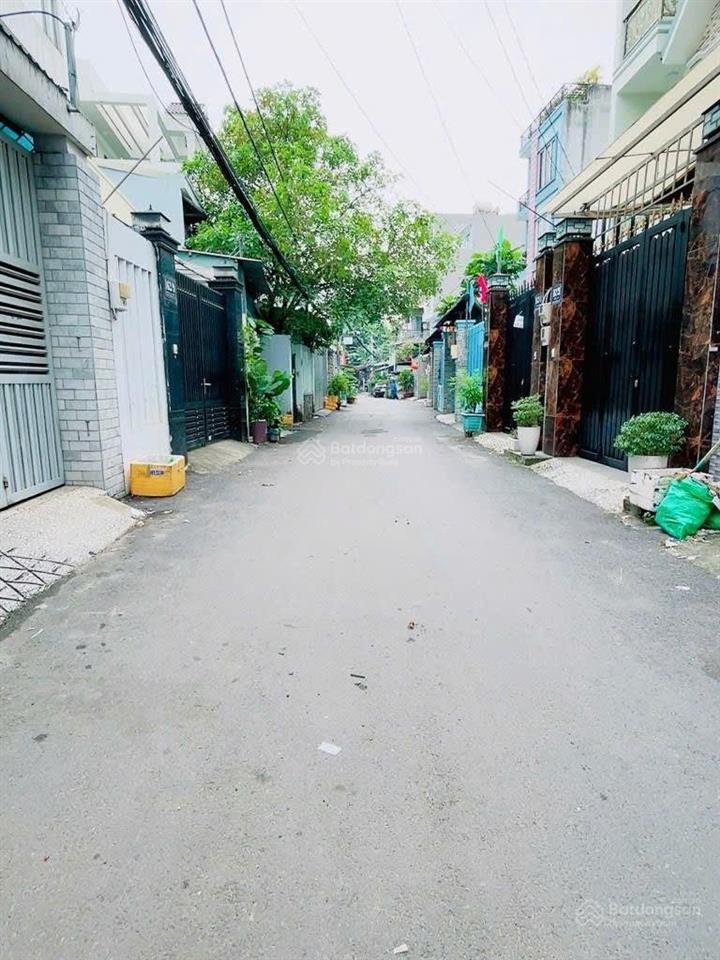 Bán nhà mới xây đường xe tải 1 trục, 4pn, ở ngay ql13 hiệp bình 100m2, 8.5 tỷ sát bình thạnh