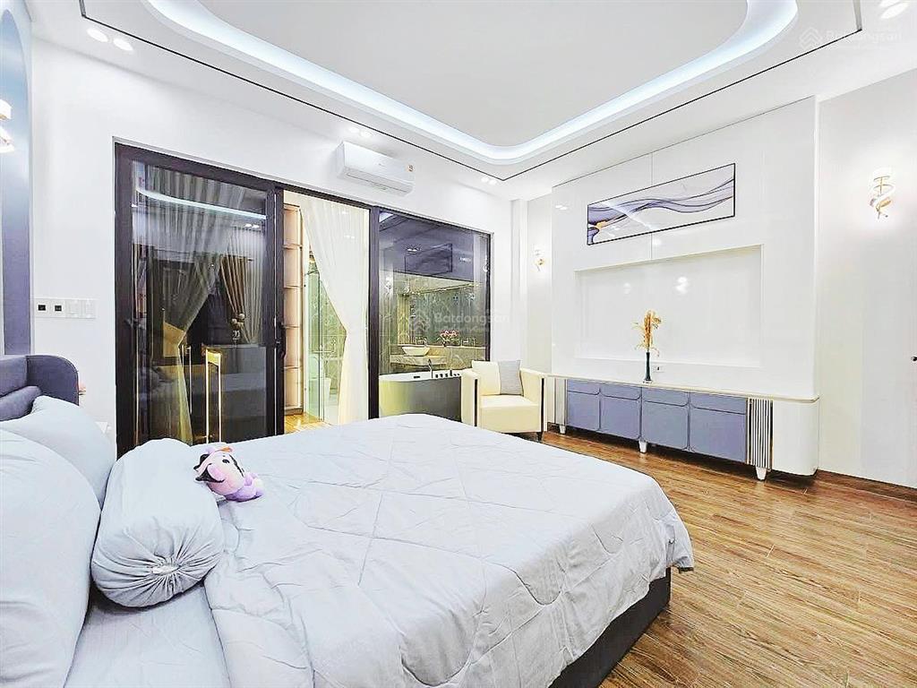 Bán nhà lê trọng tấn 90m2ngang 5m4tầng,hẻm 8m thôngaeon tân phú thuận tiện,kd,đầu tưchỉ 8tỷ.