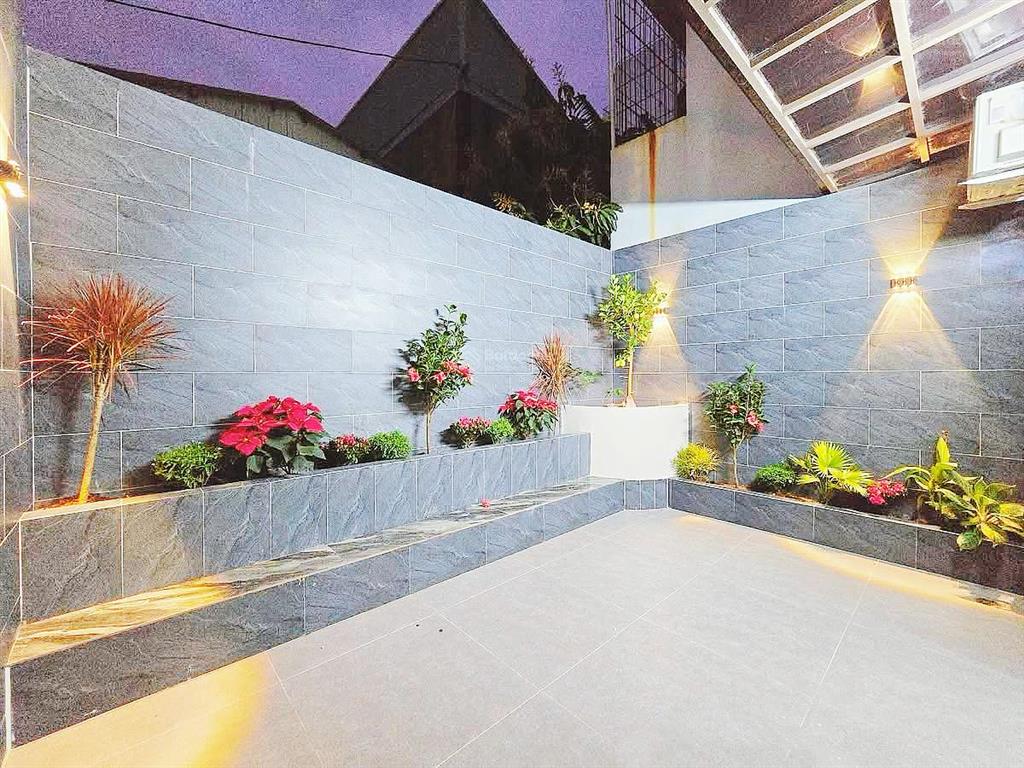 Bán nhà lê trọng tấn 90m2ngang 5m4tầng,hẻm 8m thôngaeon tân phú thuận tiện,kd,đầu tưchỉ 8tỷ.