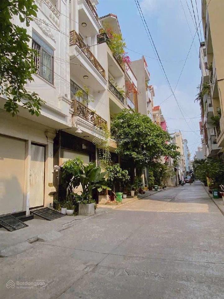 Aeon tân phú  gần 70m2 4tầng  ô tô vào nhà  khu dân trí cao  full nội thất chỉ 8tỷ nhẹ hàng