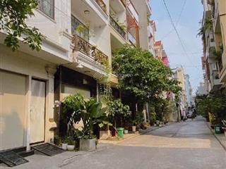 Aeon tân phú  gần 70m2 4tầng  ô tô vào nhà  khu dân trí cao  full nội thất chỉ 8tỷ nhẹ hàng