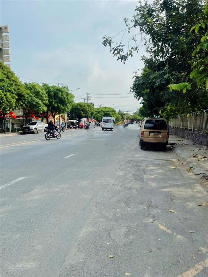 Bán nhà mặt tiền kd.b2tây thạnhđường 12mngang 5m80m24 tầngkhu buôn bán kd sầm uấtgiá 10xtỷ t