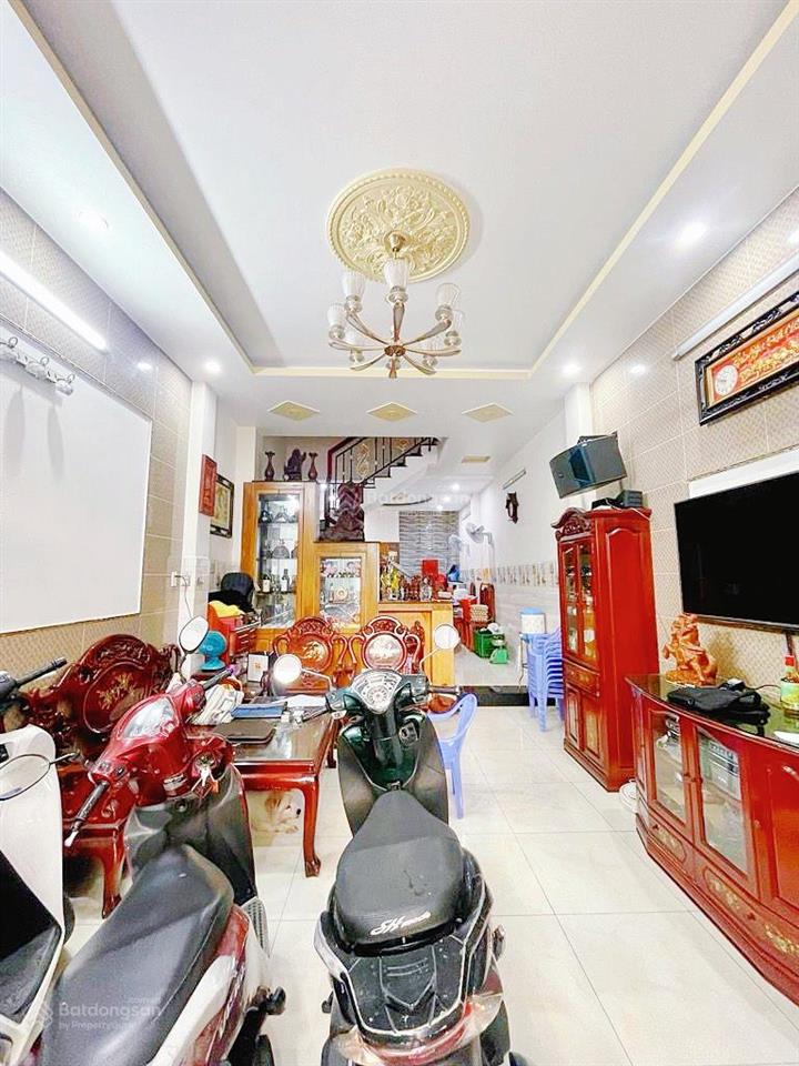 Bán nhà tân sơn nhì68m24tầng5pn hẻm 10m thông khu an ninhtặng nội thất xịngiá 10ty xíu. + k