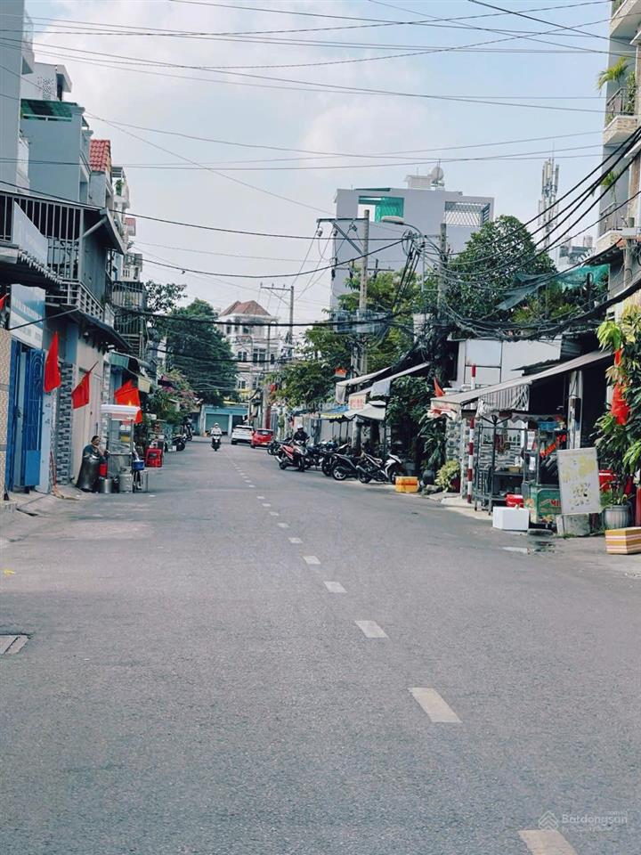 Chỉ hơn 10 tỷ bán mặt tiền aeon tân phú thang máy 9 phòng dòng tiền 45tr/tháng kế