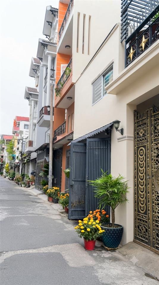 Hơn 10 tỷ nhà 2 mặt hẻm, sát công viên lưu chí hiếu vị trí thoáng, gần công viên, thuận ti