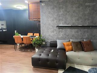 Chính chủ cần bán căn góc 64m2 full đồ như ảnh. giá 6,3 tỷ
