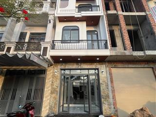 Nhà mới 3 lầu khu dân cư phú hồng thịnh 8