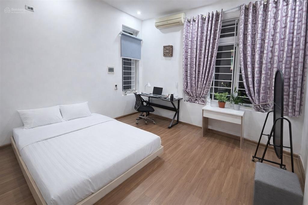 Lô góc  nghĩa dũng, sát mặt ngõ, 41m2, mt 4.5m, sổ chính chủ, tặng nội thất. chỉ 9.3 tỷ