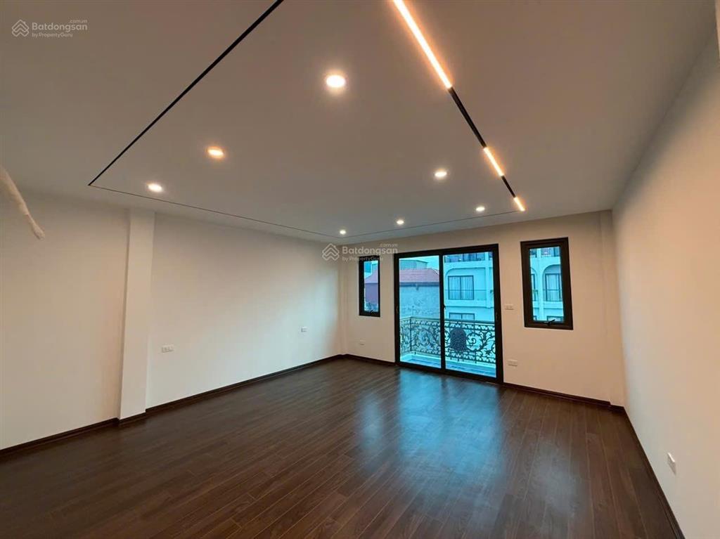 Bán nhà mới, đối diện aeon, gara, thang máy, 66m2, 6 tầng, mặt tiền 5.1m, giá nhỉnh 13 tỷ