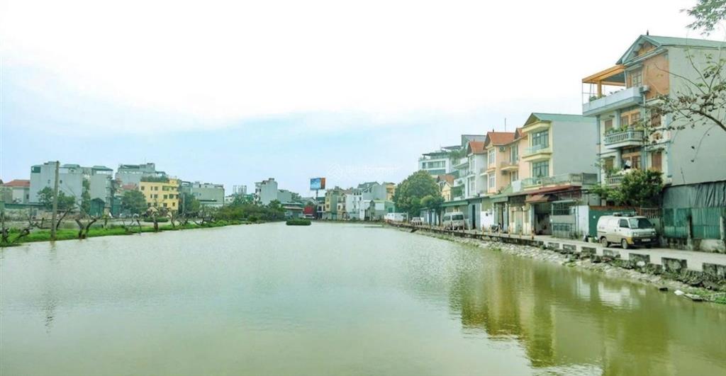 Bán đất khu đấu giá cự khối, vỉa hè rộng, ô tô tránh, 91m2, mặt tiền 7m, giá nhỉnh 17 tỷ.