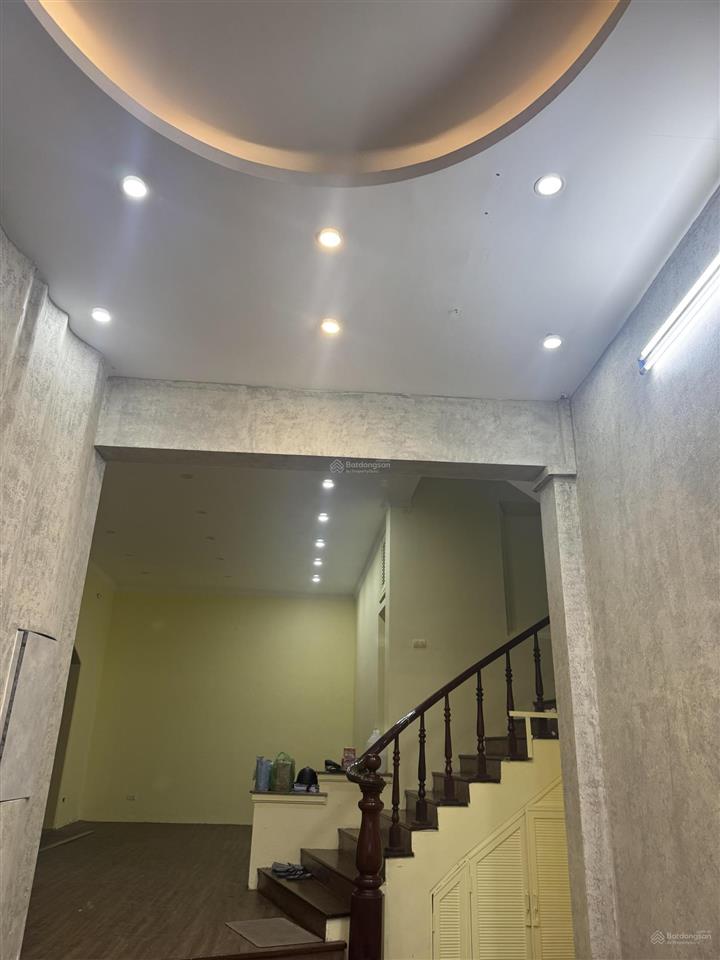 Cho thuê nhà mặt tiền kinh doanh phố trung tâm hai bà trưng  hoàn kiếm  vincom bà triệu