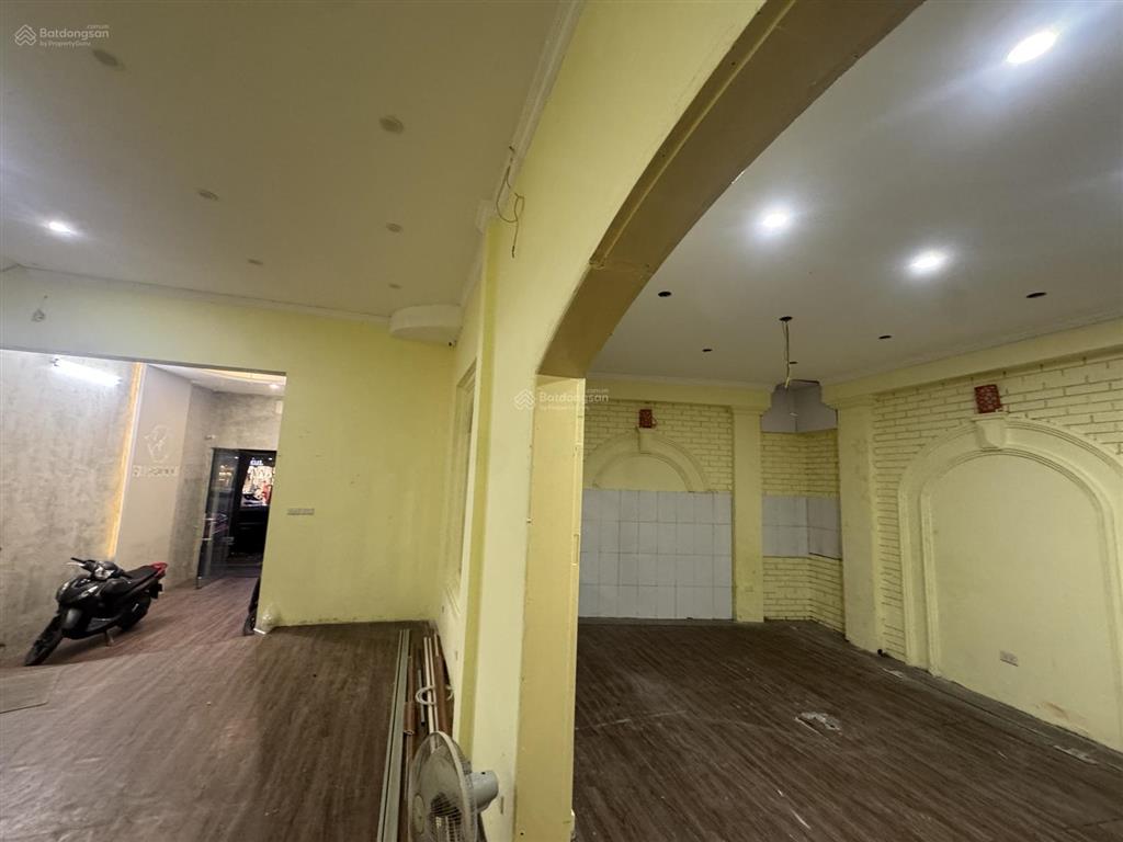 Cho thuê nhà mặt tiền kinh doanh phố trung tâm hai bà trưng  hoàn kiếm  vincom bà triệu