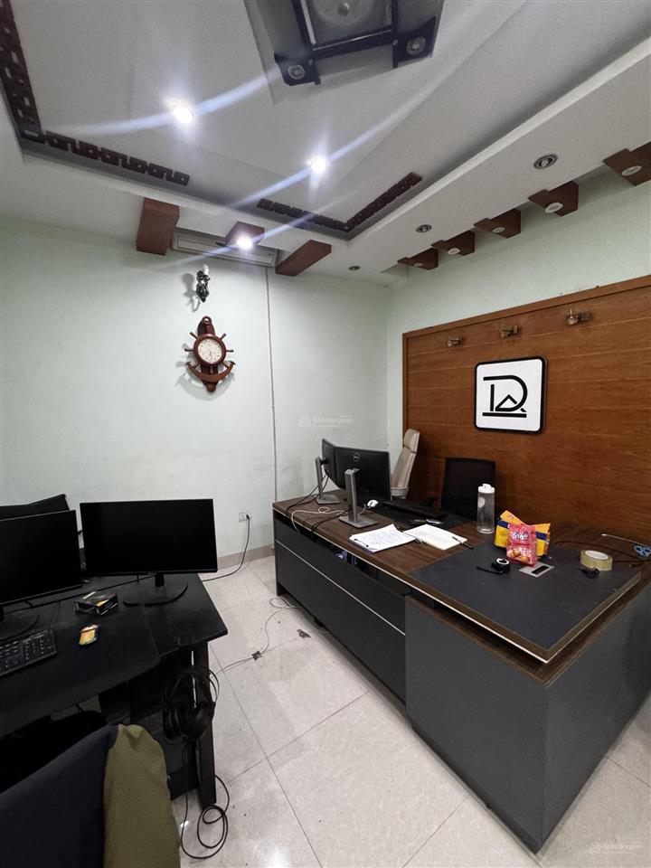 Cho thuê nhà nguyên căn 55m x 2 tầng ngõ 9 tố hữu  trung văn nam từ liêm