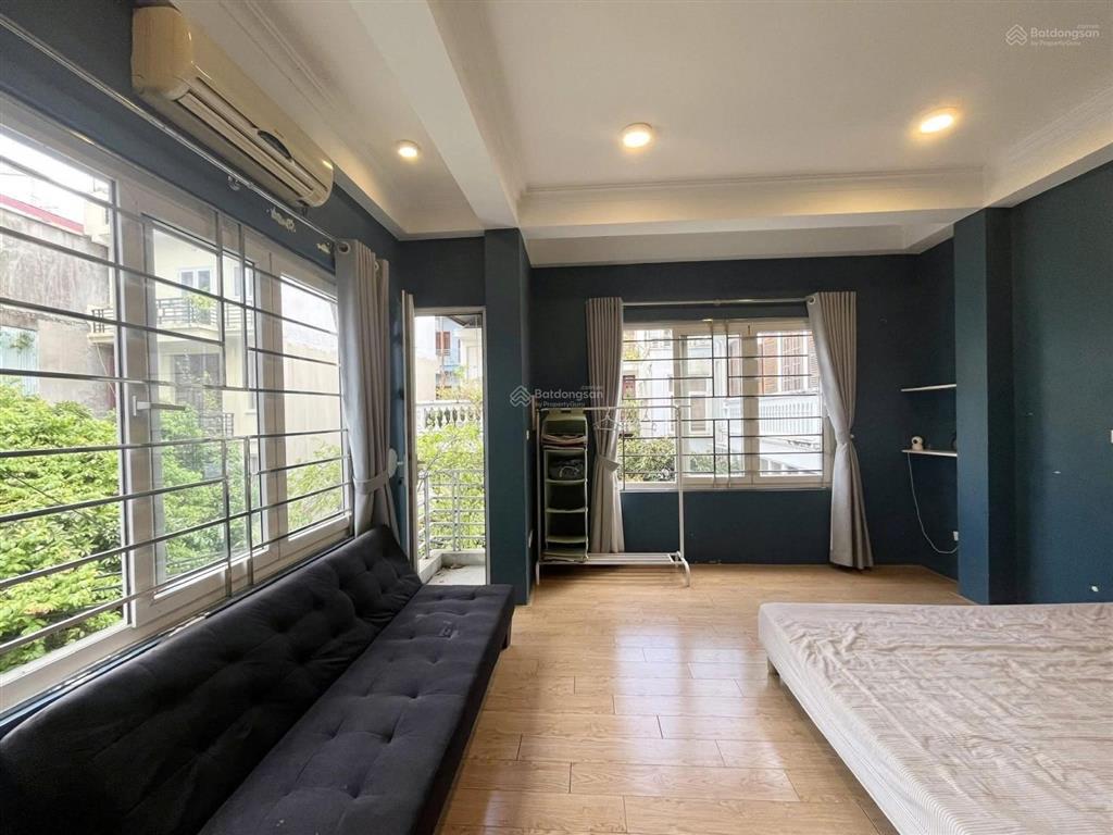 Cho thuê căn hộ mới đẹp full nội thất tầng 3 đội cấn