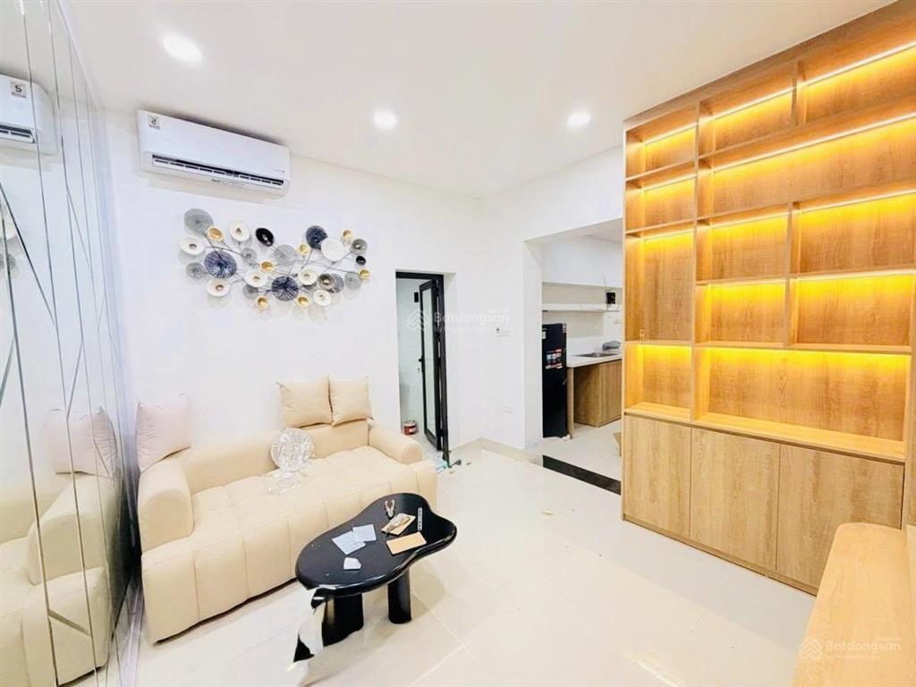 Cho thuê phòng tầng 2 lò đúc hai bà trưng
