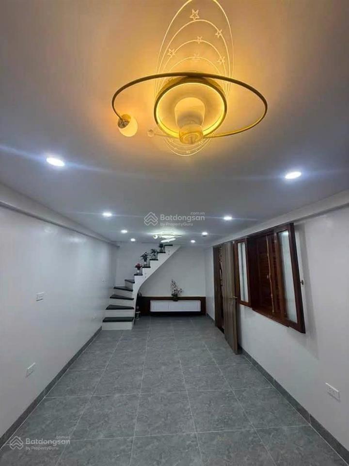 Mời thuê phòng đẹp tầng 2 nhà phố lạc trung  hai bà trưng