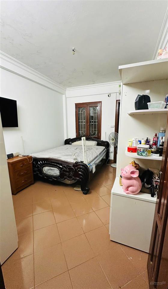 Mời thuê căn hộ dv tầng 6 mặt đường mai hắc đế, hai bà trưng