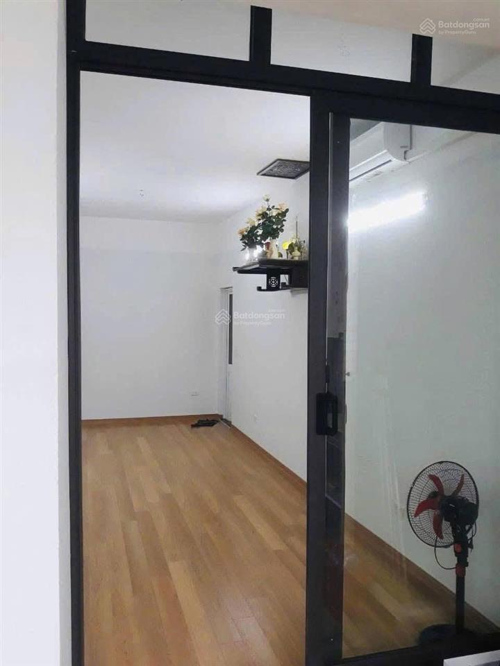 Mời thuê căn hộ mini có chỗ để ô tô đẹp hoàng cầu