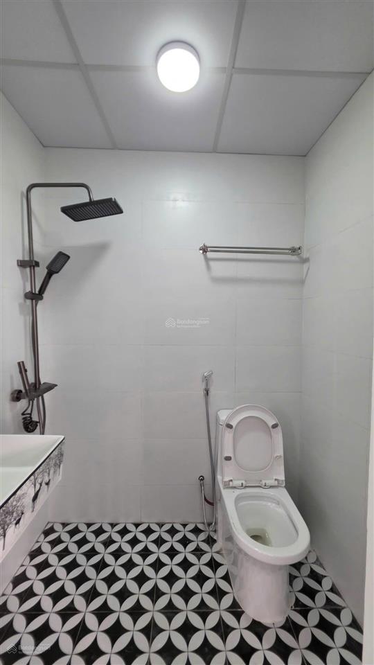 Mời thuê căn hộ mini tầng 6 đường vọng hà, hoàn kiếm