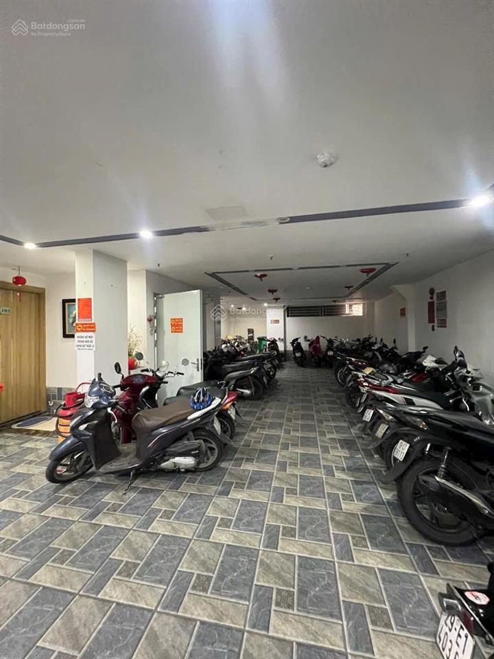 Ccmn nguyễn trãi 48m t2 2 ngủ, ban công, cạnh royal, ga tàu 2.35 tỷ