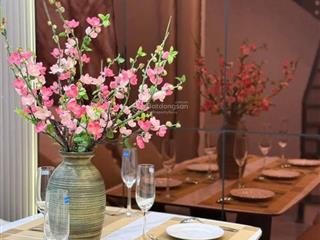 Bán siêu phẩm sang xịn mịn hẽm to
khu đẹp gần bến cảng nhà rồng
dự sẽ quy hoạch lại trục ttt rất