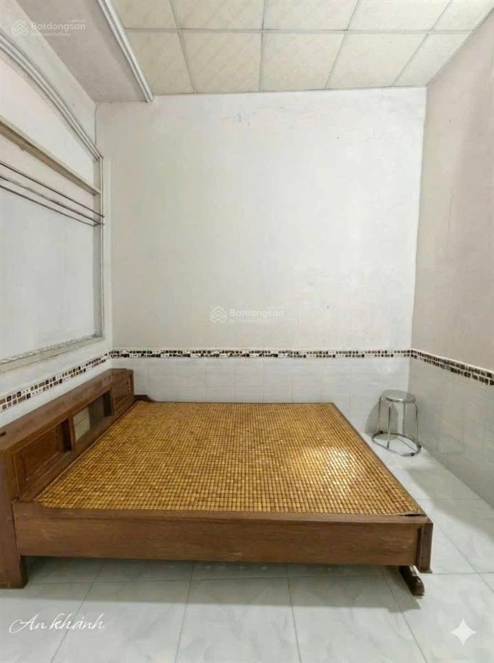 Xe hơi tới sát cửa cách tôn thất thuyết p3 (vip) chỉ 15m  kế bên khu thể thao & công viên