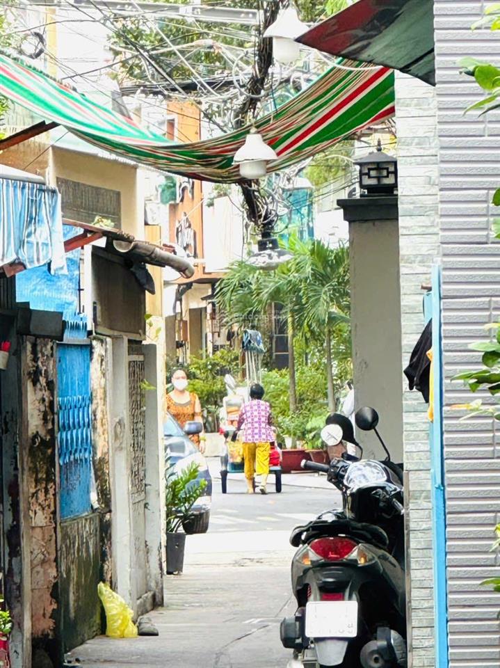 Vài bước ra đường xe hơi khu tập trung toàn bộ tiện ích tốt nhất q4  nở hậu tận 5 mét rộng