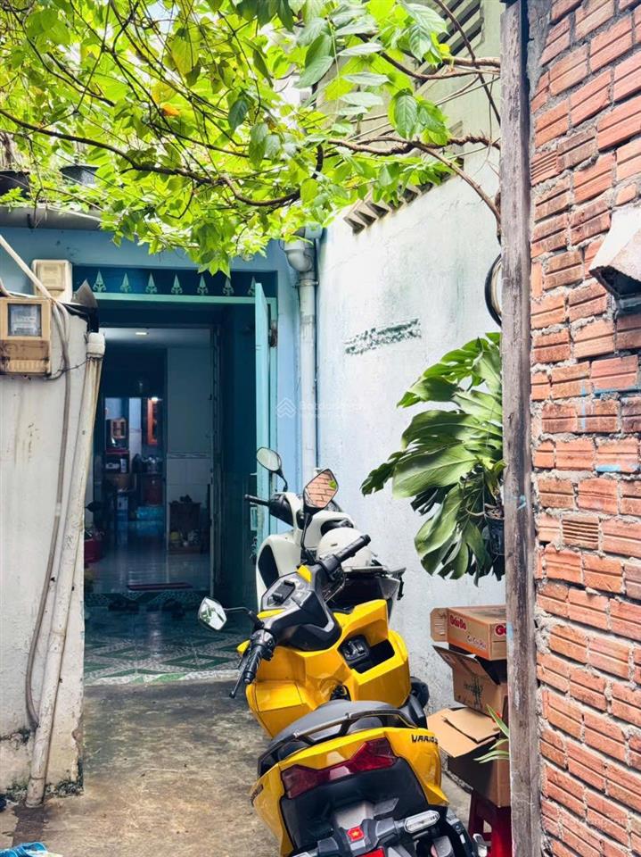 Vài bước ra đường xe hơi khu tập trung toàn bộ tiện ích tốt nhất q4  nở hậu tận 5 mét rộng