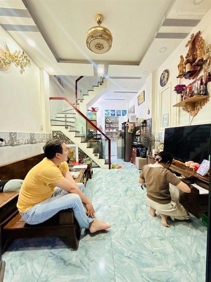 Kèo ngon sang xịn  khu dân cư hh
hẽm chạy 1 lèo ra mt ng. tất thành