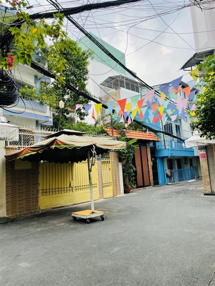 Chdv 100m2 15 phòng cho thuê, khả năng cải tạo khai thác 50  60tr/th
cách mặt tiền chỉ vài chục m