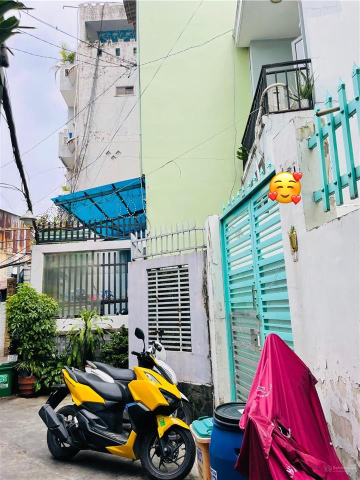 Chdv 100m2 15 phòng cho thuê, khả năng cải tạo khai thác 50  60tr/th
cách mặt tiền chỉ vài chục m