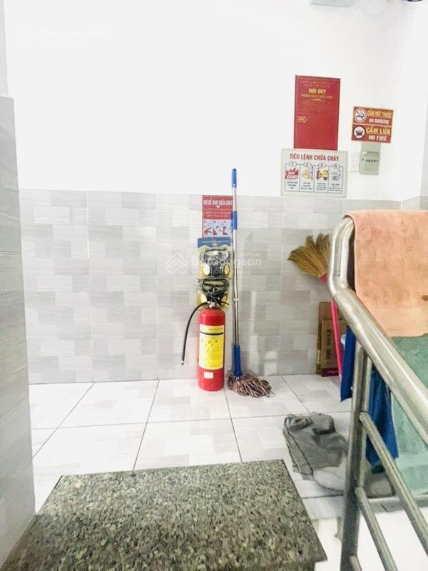 Chdv 100m2 15 phòng cho thuê, khả năng cải tạo khai thác 50  60tr/th
cách mặt tiền chỉ vài chục m