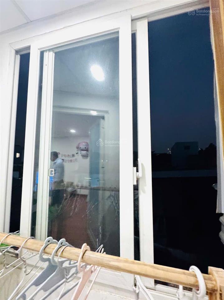 Cách xe hơi xe tải xe tăng chỉ 15m
khuvip kế bên khu chung cư xịn xò q4
giáp q1  khu rất an nin