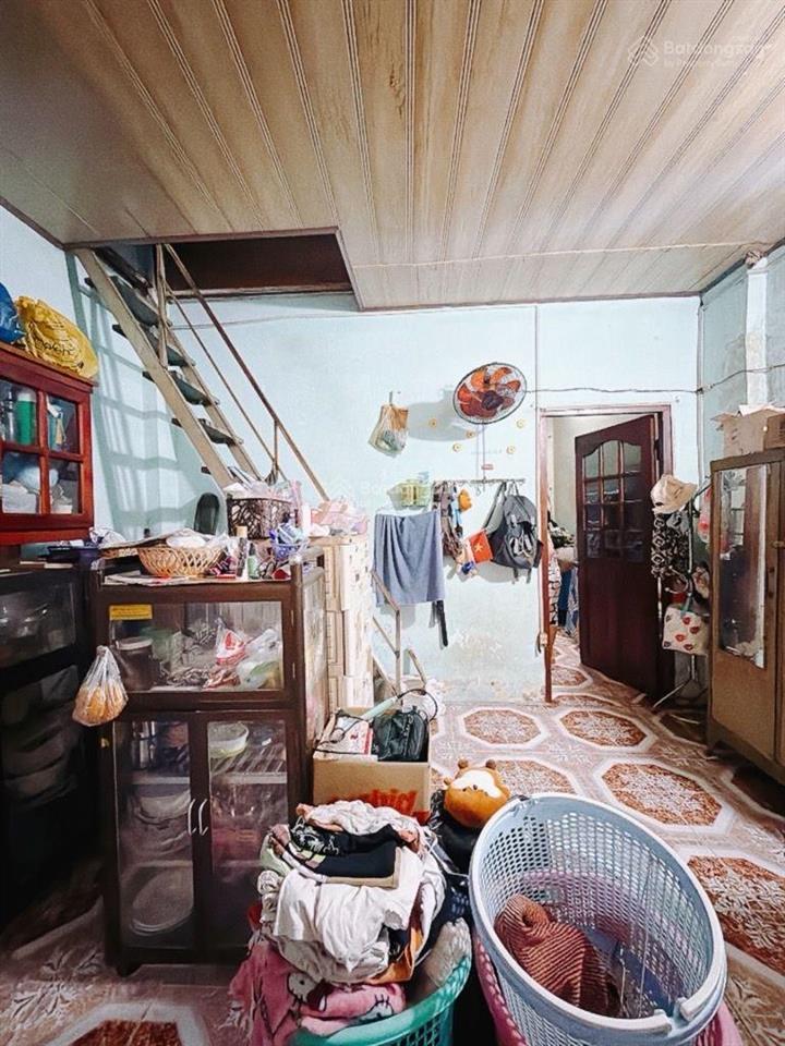 Khu hiếm nhà bán nguyễn khoái trục đường siêu đẹp phường 2 q4  sắp có cầu nguyễn khoái bắc sang