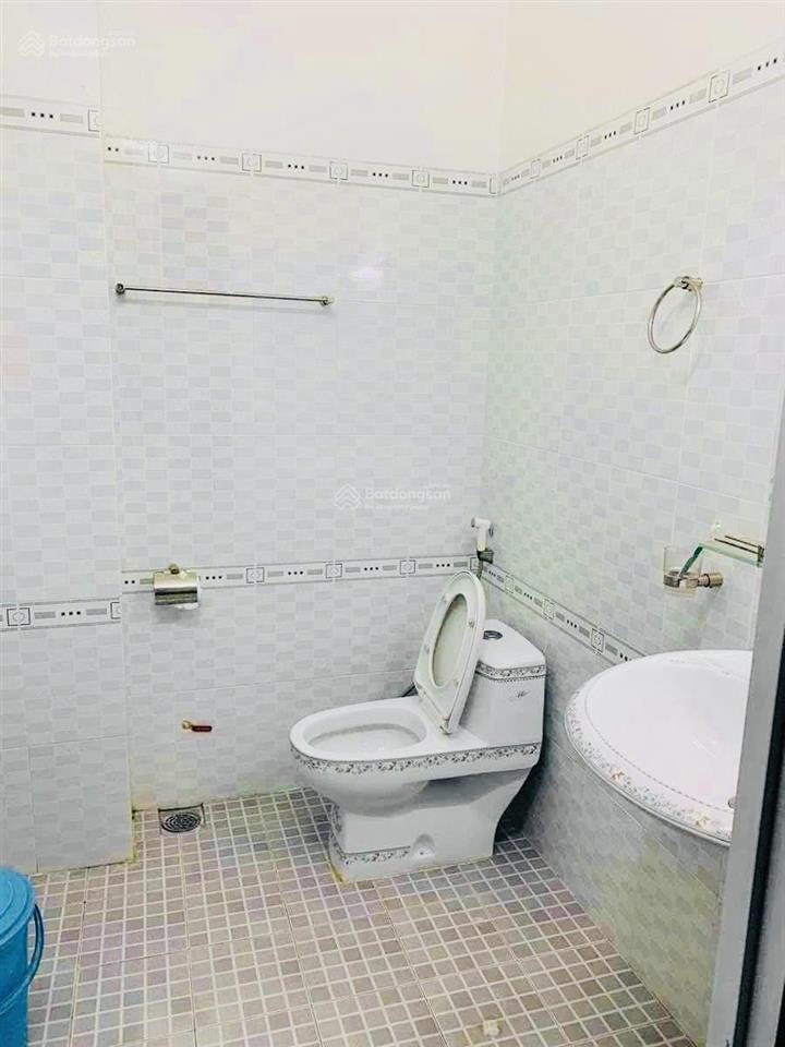Siêu rộng rãi 3 lầu siêu mới king keng
cách mặt tiền chỉ 5 căn nhà bé tí teo 55,6m2 sử dụng 104m2