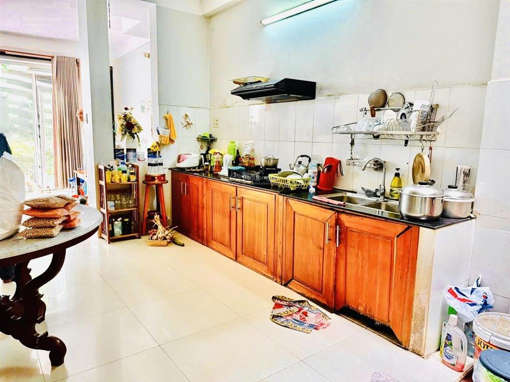 Hàng hiếm kèo thơm khu trung tâm hành chính quận giáp ranh quận 1 hơn 100m2  mặt hẻm to xe hơi
