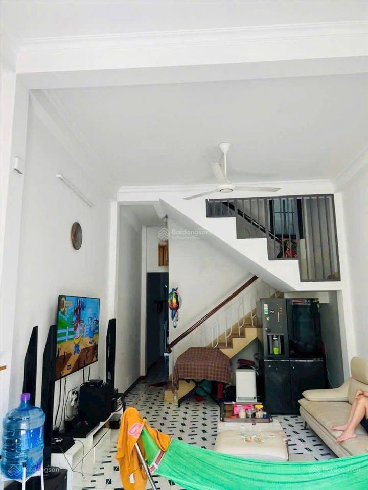 Mặt tiền kinh doanh khu sầm uất không qh lộ giới sẽ ra nhà mt 25 mét