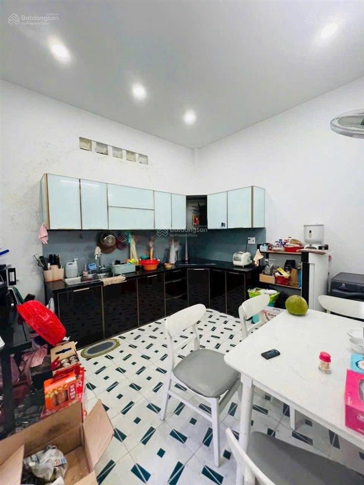 Mặt tiền kinh doanh khu sầm uất không qh lộ giới sẽ ra nhà mt 25 mét
