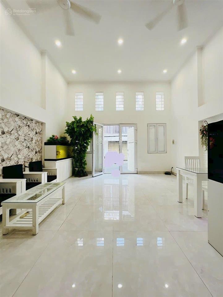 B. thự m. tiền 10 mét đường số sang xịn mịn khu cao tầng đồng bộ