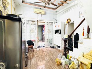 Ngang bề thế thiết kế hiện đại cho
gđ đông người sinh hoạt thoải mái