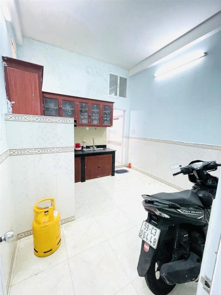 Siêu phẩm xóm đạo kinh doanh nhỏ, hẻm đẹp nhà đúc thông tứ tung