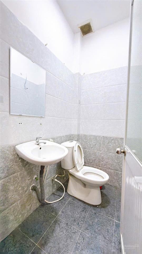 Bán kèo thơm khu dân cư ổn định hẽm sát đường xe tải 76 tôn thất thuyết p16 q4  hẽm thông